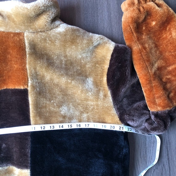 UO Urban Outfitters Faux Fur Patchwork Jacket Men's Unisex Size Medium Brown Tan - Picture 7 of 10
